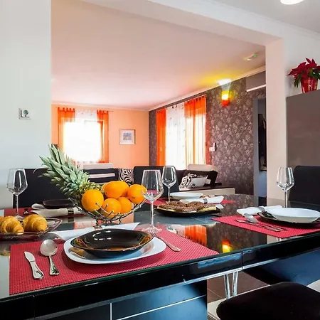 Holiday Klaric **** Solin